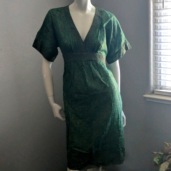 BCBGMaxAzria Dresses & Skirts - BCBG Max Azria kimono dress